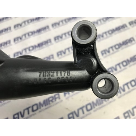 Корпус масляного фильтра Mercedes Benz E-Class 2.2 CDI 2006-2009 70321178